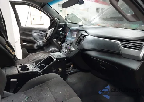 2015 Chevrolet Tahoe Commercial Fleet z USA, uszkodzony, nr VIN 1GNLC2EC2FR521820